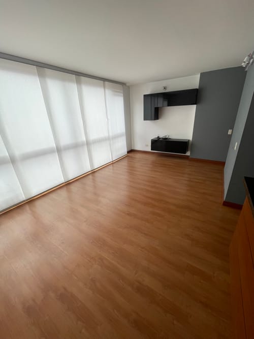 Apartamento de 1 alcoba en arriendo en Cedritos, Bogotá, 59 m² · foto 3 de 9