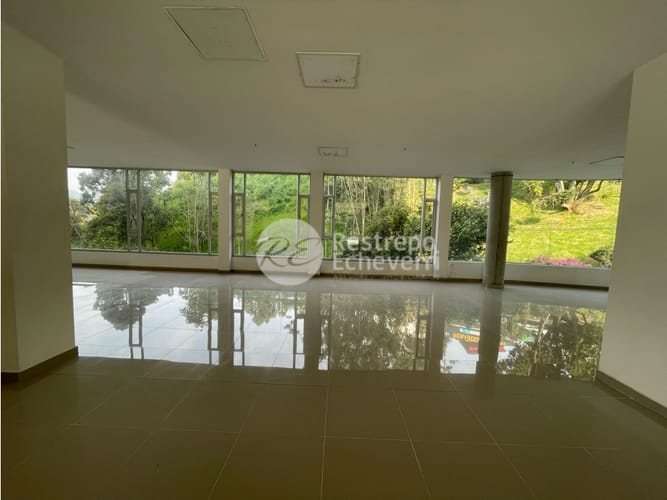 Local en venta en El Trebol, Manizales, 730 m² · foto 5 de 5