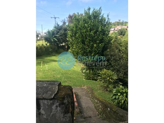 Lote en venta en Morrogacho, Manizales, 400 m² · foto 2 de 3
