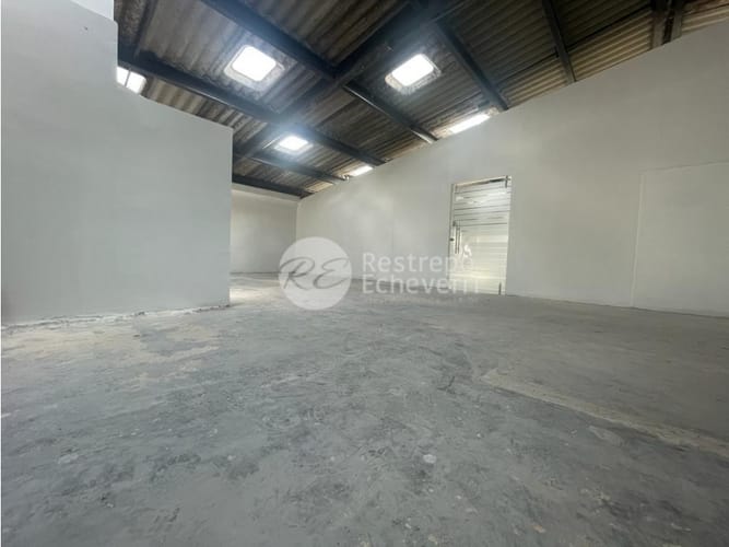 Casa en venta en Palogrande, Manizales, 930 m² · foto 11 de 15