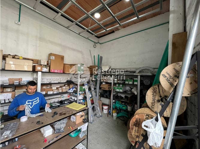 Bodega en arriendo en Liborio, Manizales, 700 m² · foto 8 de 10