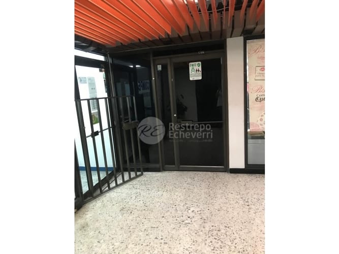 Local en venta en Sector Lago Uribe, Pereira, 58 m² · foto 2 de 2