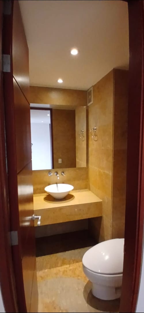 Apartamento de 4 alcobas en arriendo en Chicó Reservado, Bogotá, 286 m² · foto 9 de 24