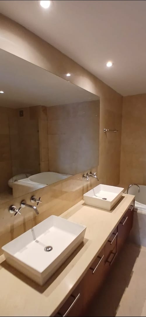 Apartamento de 4 alcobas en arriendo en Chicó Reservado, Bogotá, 286 m² · foto 18 de 24