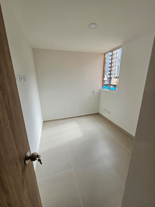 Apartamento de 3 alcobas en venta en Camino Verde, Envigado, 61 m² · foto 7 de 11