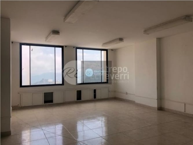 Oficina en venta en El Centro, Manizales, 35 m² · foto 4 de 7