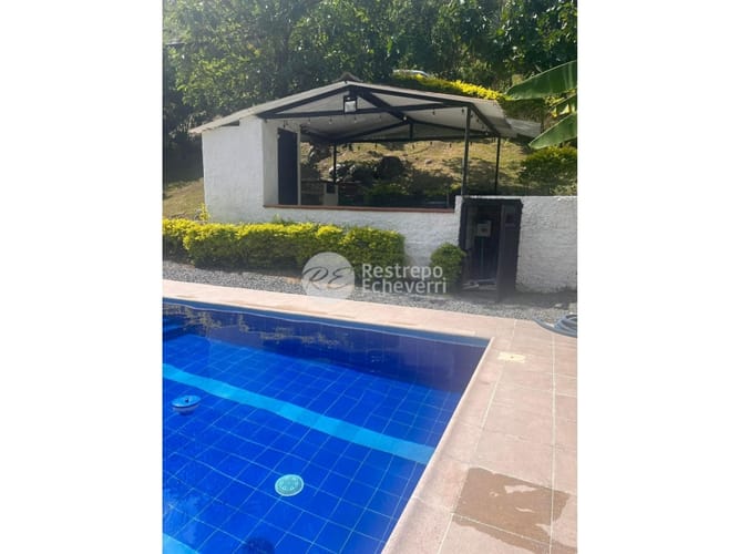 Finca en venta en La Cabaña, Manizales, 250 m² · foto 3 de 15