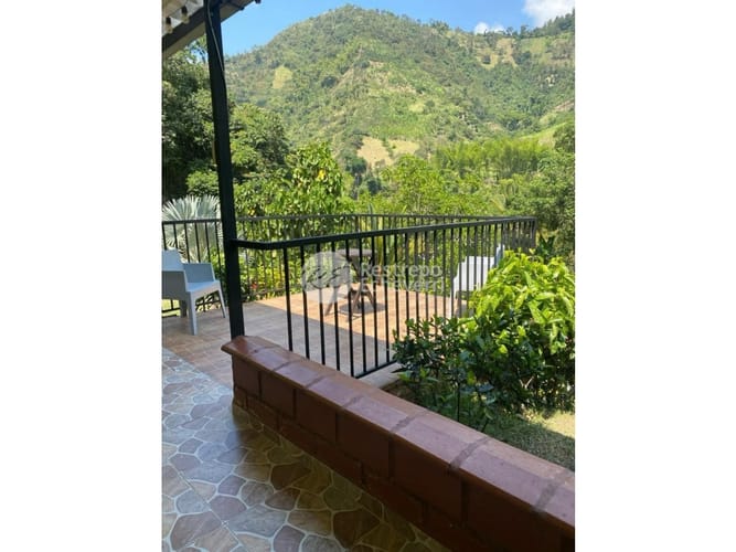 Finca en venta en La Cabaña, Manizales, 250 m² · foto 9 de 15