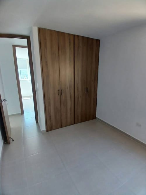 Apartamento de 3 alcobas en arriendo en Palomitas Del Progreso, Floridablanca, 86 m² · foto 7 de 24