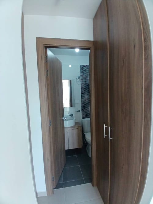 Apartamento de 3 alcobas en arriendo en Palomitas Del Progreso, Floridablanca, 86 m² · foto 13 de 24