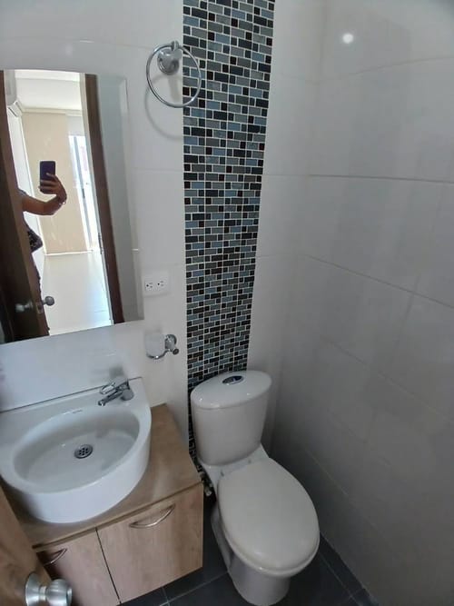 Apartamento de 3 alcobas en arriendo en Palomitas Del Progreso, Floridablanca, 86 m² · foto 17 de 24