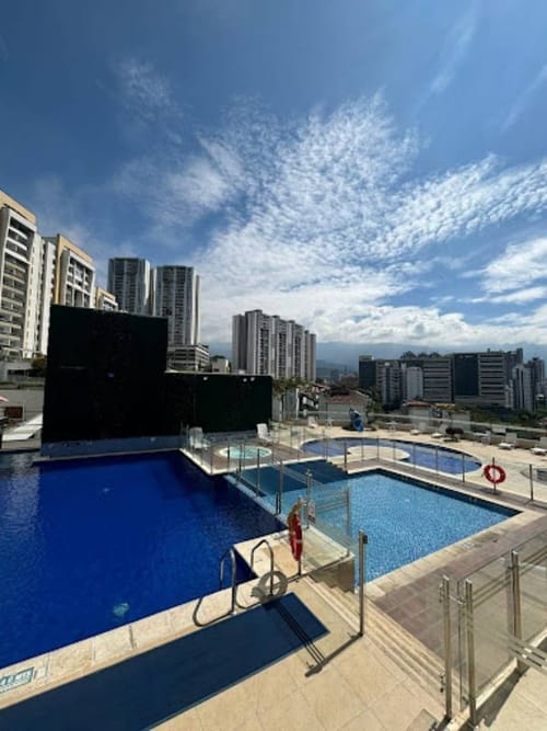 Apartamento de 3 alcobas en arriendo en Palomitas Del Progreso, Floridablanca, 86 m² · foto 19 de 24