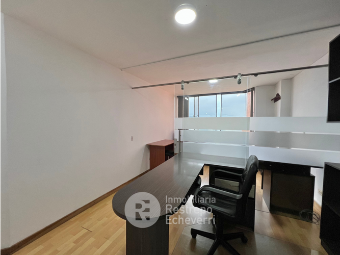 Oficina en arriendo en El Centro, Manizales, 20 m² · foto 3 de 8