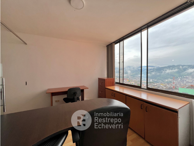 Oficina en arriendo en El Centro, Manizales, 20 m² · foto 6 de 8