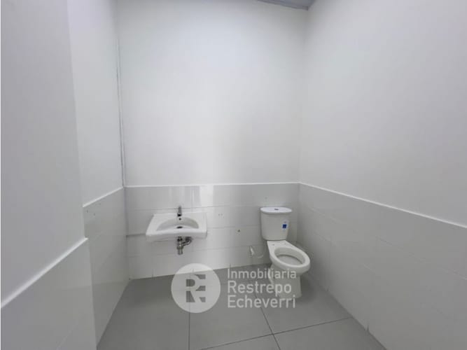Local en arriendo en Ondas Del Otún, Manizales, 456 m² · foto 7 de 15