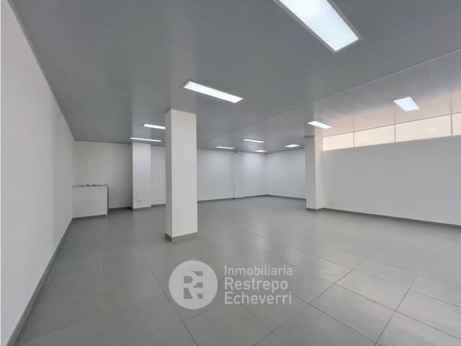 Local en arriendo en Ondas Del Otún, Manizales, 456 m² · foto 10 de 15