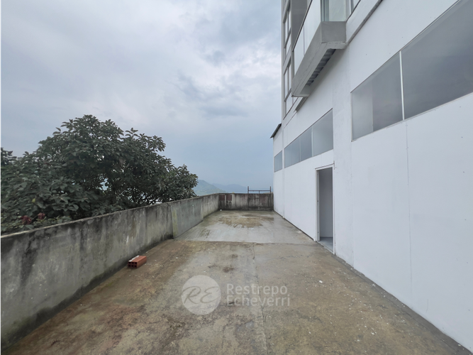 Local en arriendo en Ondas Del Otún, Manizales, 456 m² · foto 14 de 15