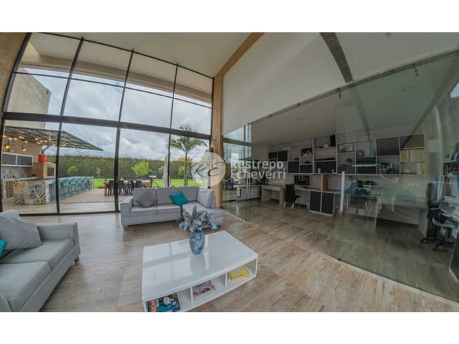 Casa de 5 alcobas en venta en Delicias Norte, Chía, 750 m² · foto 14 de 24