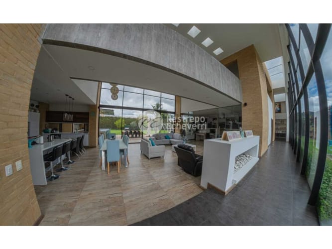 Casa de 5 alcobas en venta en Delicias Norte, Chía, 750 m² · foto 15 de 24