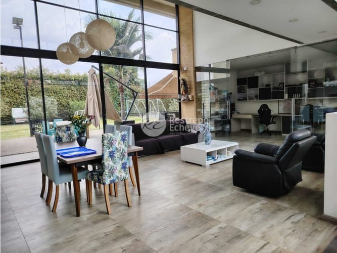 Casa de 5 alcobas en venta en Delicias Norte, Chía, 750 m² · foto 16 de 24
