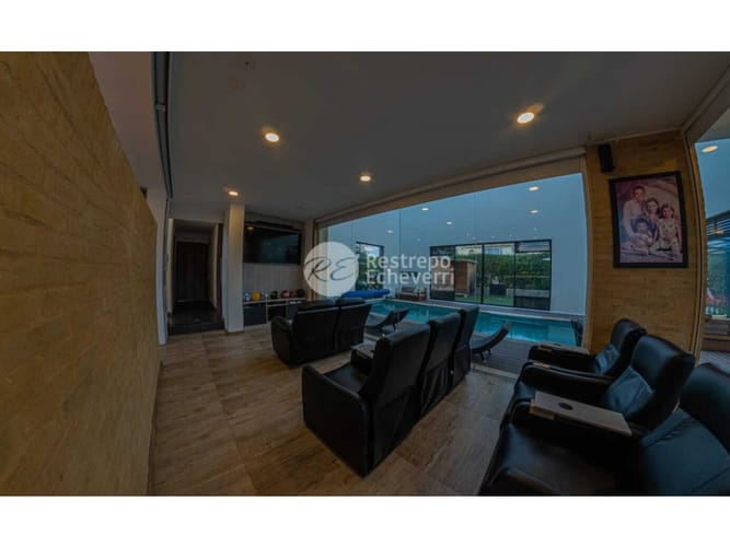 Casa de 5 alcobas en venta en Delicias Norte, Chía, 750 m² · foto 17 de 24