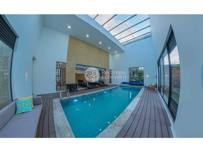 Casa de 5 alcobas en venta en Delicias Norte, Chía, 750 m² · foto 18 de 24