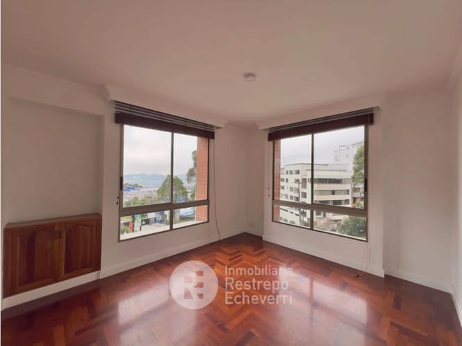 Apartamento de 3 alcobas en venta en Palermo, Manizales, 188 m² · foto 3 de 20