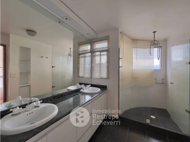 Apartamento de 3 alcobas en venta en Palermo, Manizales, 188 m² · foto 10 de 20