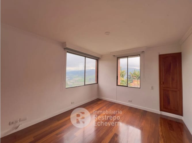 Apartamento de 3 alcobas en venta en Palermo, Manizales, 188 m² · foto 11 de 20