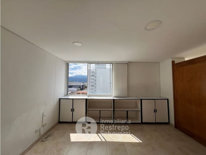 Oficina en venta en El Centro, Manizales, 40 m² · foto 5 de 10
