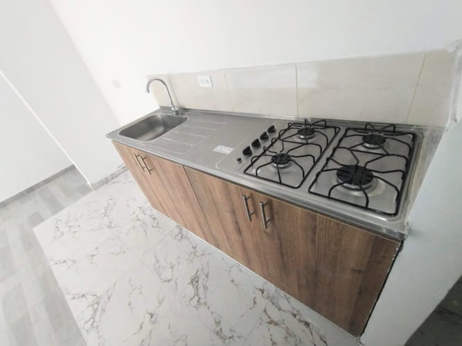 Apartamento de 3 alcobas en arriendo en La Prosperidad, Madrid, 57 m² · foto 7 de 24