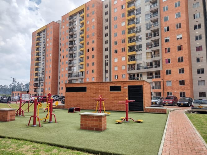 Apartamento de 3 alcobas en arriendo en La Prosperidad, Madrid, 57 m² · foto 23 de 24