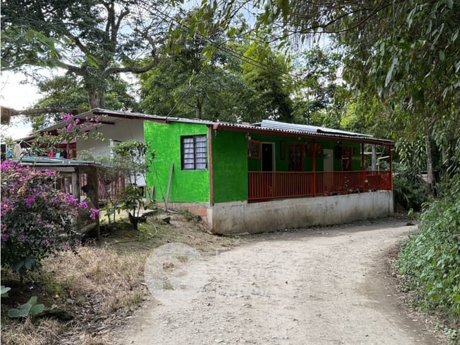 Finca en venta en La Cabaña, Manizales, 620 m² · foto 2 de 24