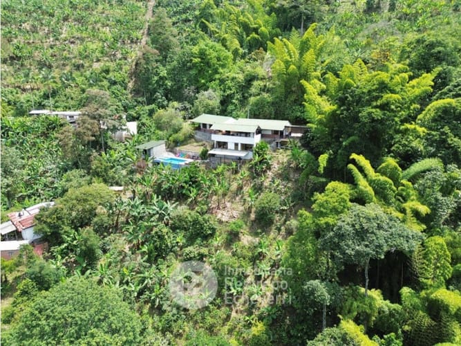 Finca en venta en La Cabaña, Manizales, 620 m² · foto 4 de 24