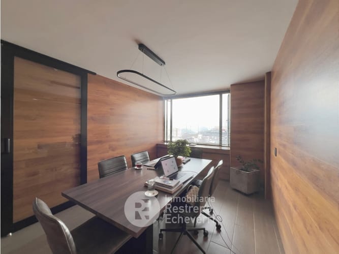 Oficina en venta en El Centro, Manizales, 130 m² · foto 2 de 17
