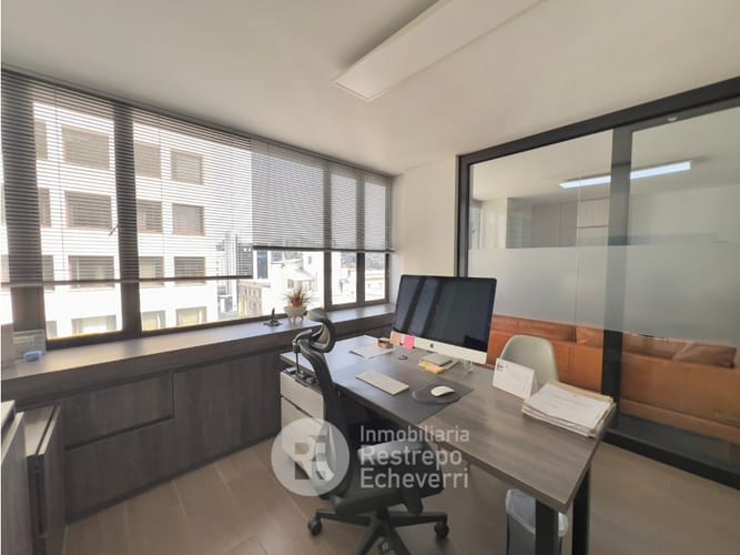 Oficina en venta en El Centro, Manizales, 130 m² · foto 6 de 17