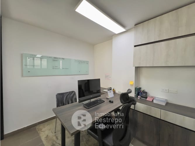 Oficina en venta en El Centro, Manizales, 130 m² · foto 9 de 17