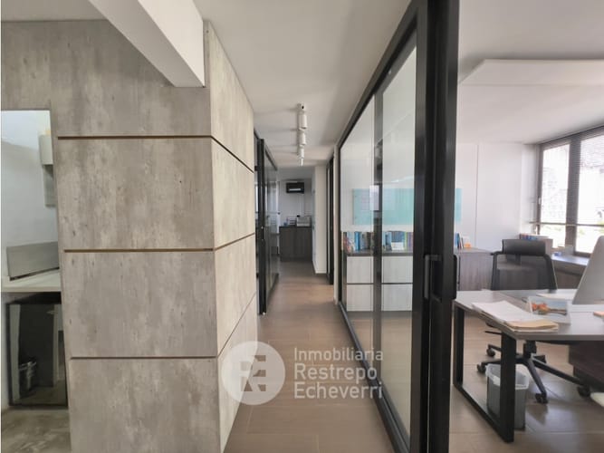 Oficina en venta en El Centro, Manizales, 130 m² · foto 12 de 17