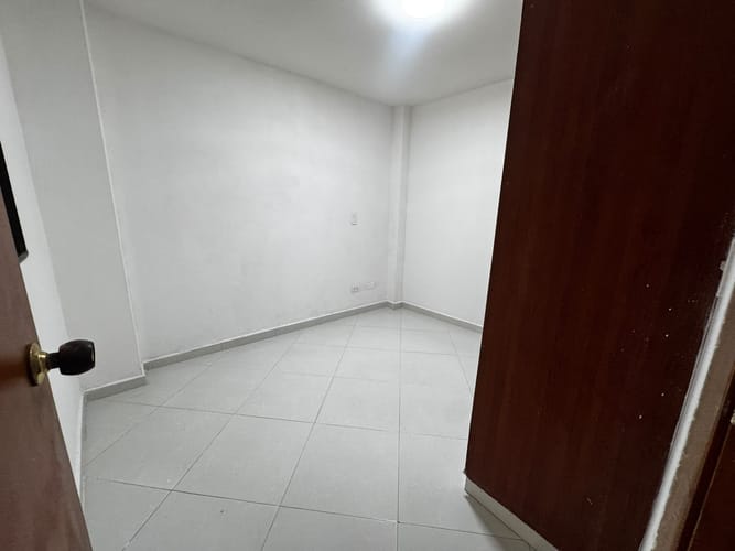 Casa de 5 alcobas en arriendo en Granada, Medellín, 200 m² · foto 8 de 24