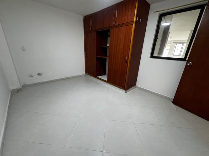 Casa de 5 alcobas en arriendo en Granada, Medellín, 200 m² · foto 6 de 24
