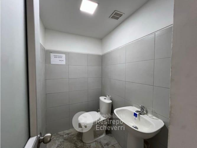Local en venta en La Estrella, Manizales, 320 m² · foto 9 de 23