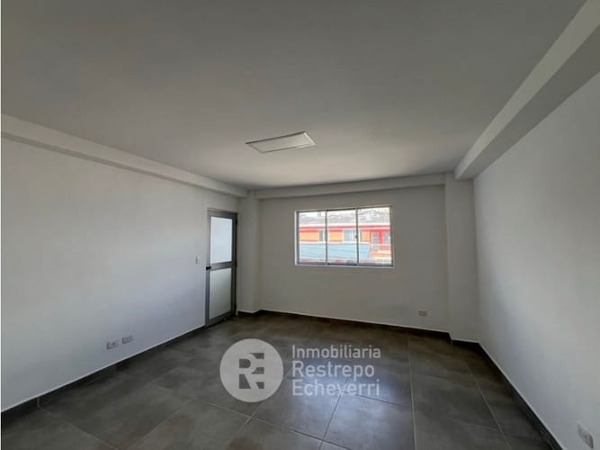 Local en venta en La Estrella, Manizales, 320 m² · foto 16 de 23