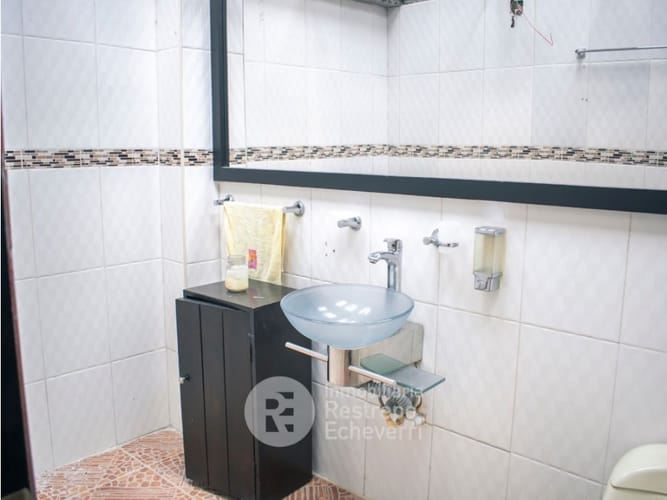 Finca en venta en La Cabaña, Manizales, 493 m² · foto 12 de 21