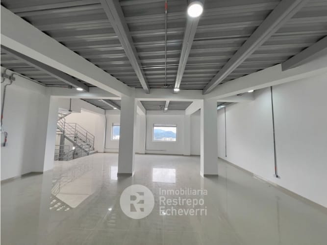 Local en arriendo en Avenida Santander, Manizales, 467 m² · foto 5 de 16