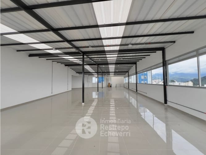 Local en arriendo en Avenida Santander, Manizales, 467 m² · foto 9 de 16