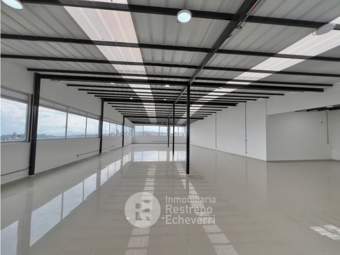 Local en arriendo en Avenida Santander, Manizales, 467 m² · foto 13 de 16