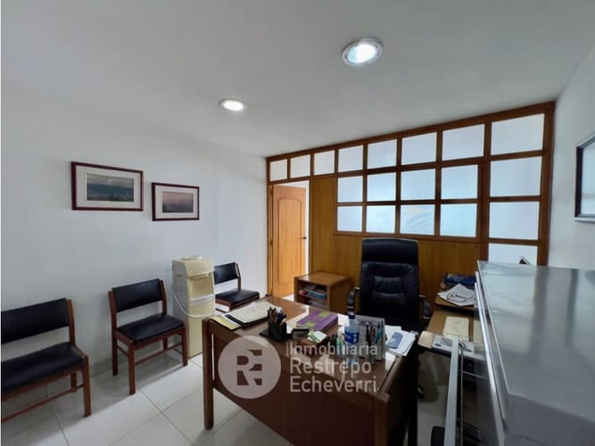 Oficina en venta en El Centro, Manizales, 30 m² · foto 5 de 7