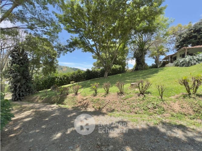 Lote en venta en La Manuela, Manizales, 1525 m² · foto 4 de 4