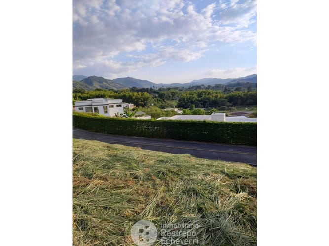 Lote en venta en El Rosario, Manizales · foto 3 de 3