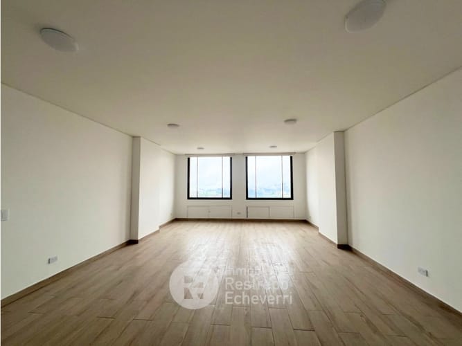 Oficina en venta en El Centro, Manizales, 40 m² · foto 3 de 7